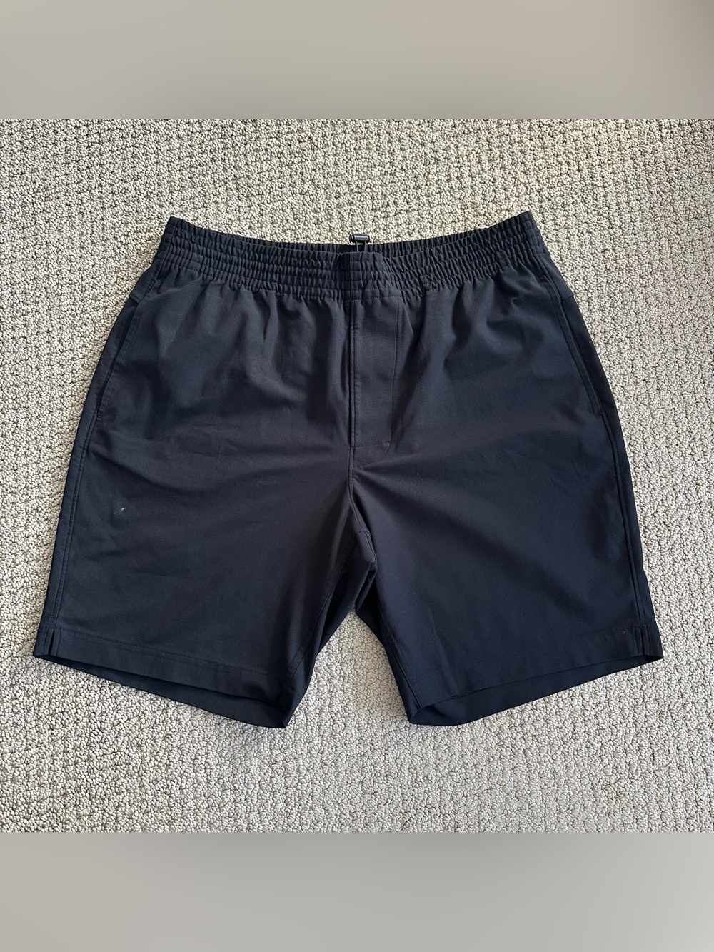 Lululemon lab Men's Black Elastic Waist Athletic Shorts
